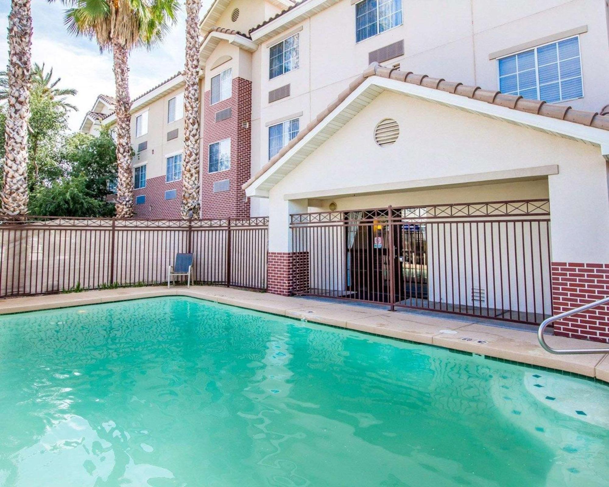 Quality Inn Chandler I-10 Exterior photo